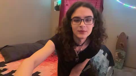 Hazel online show from July 21, 9:06 pm