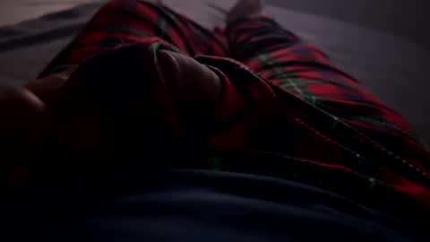 Snapshot of hazzhec chatting on December 15, 1:46 am HazzHec online show from December 15, 1:46 am