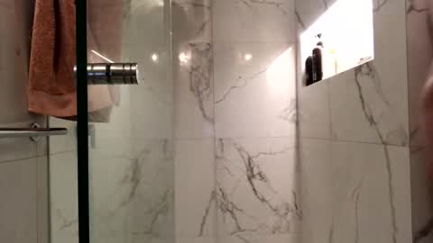 h babe online show from September 28, 6:35 pm