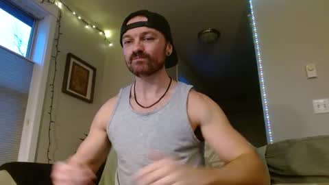 Snapshot of hbdude27 chatting on March 9, 1:56 am RinnDude35 online show from March 9, 1:56 am