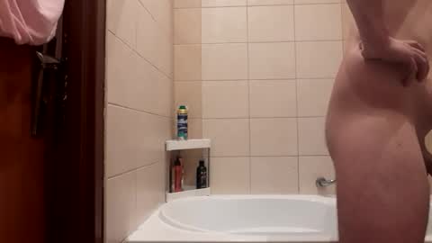 Snapshot of hdhdhhdhj chatting on December 15, 2:05 am hdhdhhdhj online show from December 15, 2:05 am