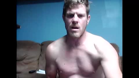 Snapshot of heags83 chatting on September 30, 10:53 am heags83 online show from September 30, 10:53 am