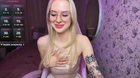 Valeria online show from December 18, 8:53 am