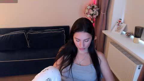 Heaven girl online show from October 10, 1:10 pm