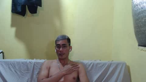 Steven online show from February 25, 3:21 pm