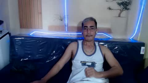 Steven online show from March 19, 11:09 pm