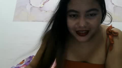 heavenlyeyes69 online show from December 7, 8:05 pm