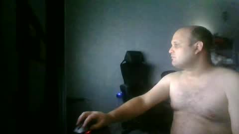 Snapshot of heavy_rebellxc chatting on June 30, 2:34 am Heavy Rebell online show from June 30, 2:34 am
