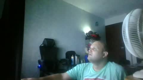 Snapshot of heavy_rebellxc chatting on July 20, 5:55 am Heavy Rebell online show from July 20, 5:55 am