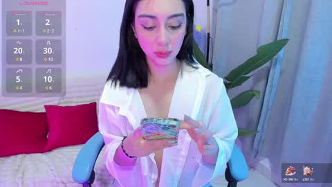 Amandabelk online show from December 15, 5:34 am
