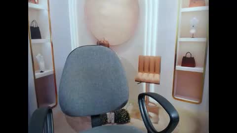 love bug online show from January 9, 2:42 pm