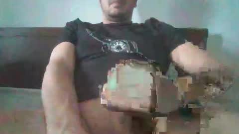 Snapshot of hedg3dog chatting on April 10, 5:34 am HedgeHog online show from April 10, 5:34 am