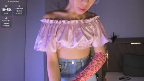 Call me Mia online show from December 30, 5:58 am