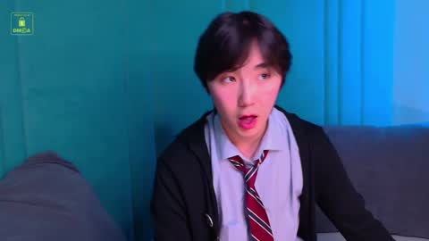 Snapshot of heejinwang chatting on November 23, 8:30 pm HEEJIN online show from November 23, 8:30 pm