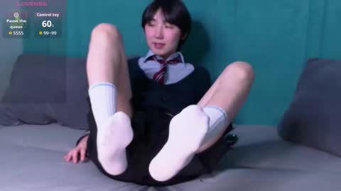 Snapshot of heejinwang chatting on November 30, 8:24 pm HEEJIN online show from November 30, 8:24 pm