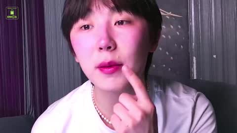 HEEJIN online show from March 4, 4:18 am