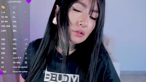 Snapshot of heey_kitty chatting on March 24, 7:19 pm IM EMY online show from March 24, 7:19 pm