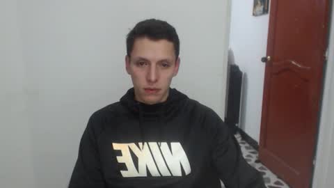 hefesto_69 online show from December 5, 3:59 am