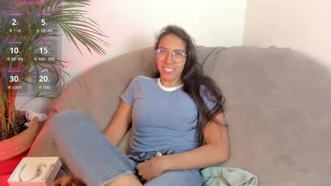 heidi_feuer online show from October 6, 12:24 pm
