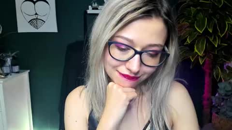 Heidi online show from December 17, 10:34 am