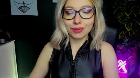 Heidi online show from February 3, 10:47 am