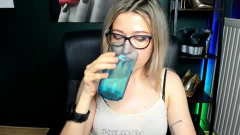 Heidi online show from June 29, 10:15 am