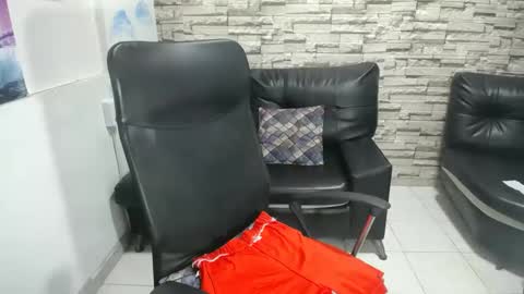 Heidy Sumers online show from October 24, 5:42 pm