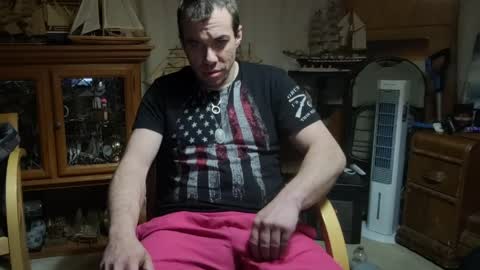 xxScubaStevexx online show from April 7, 2:01 am