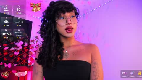 Heka Prudence online show from February 6, 3:37 am