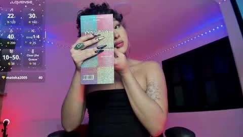 Snapshot of heka_prudence chatting on February 14, 3:14 am Heka Prudence online show from February 14, 3:14 am