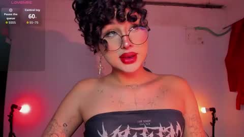 Heka Prudence online show from June 28, 2:06 am