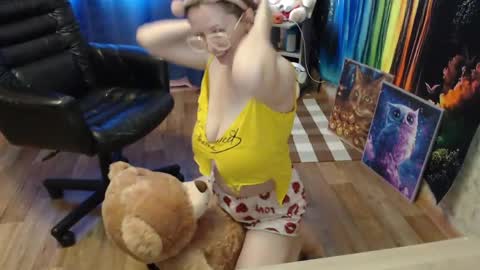 Tanya online show from May 22, 10:10 am