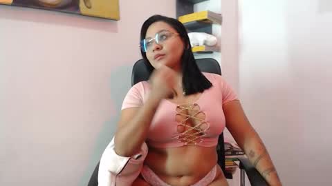 Snapshot of helen_connors chatting on March 12, 12:55 pm helen online show from March 12, 12:55 pm