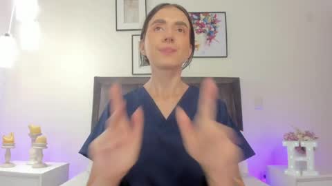 Helen  online show from June 5, 12:55 pm