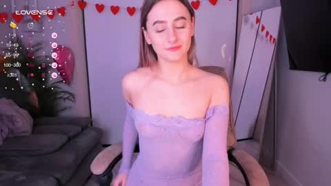 Helen online show from March 12, 3:29 pm