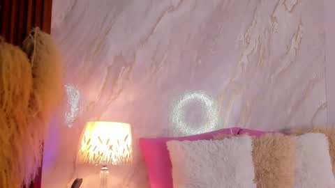 Helena Santos  online show from May 21, 6:26 pm