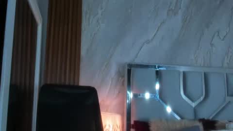 Helena Santos  online show from July 16, 10:54 am