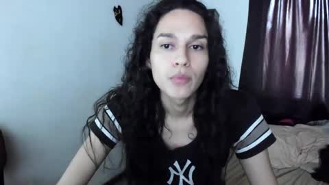 helena_spellman online show from October 10, 9:03 pm