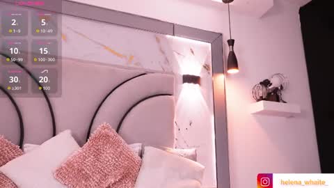 helena_whaite online show from July 11, 1:47 pm