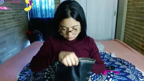  Only 18 cyrus online show from October 14, 7:14 pm