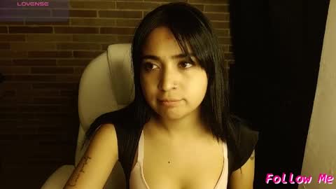 Snapshot of helenacyruss666 chatting on April 7, 1:39 am Only 18 cyrus online show from April 7, 1:39 am