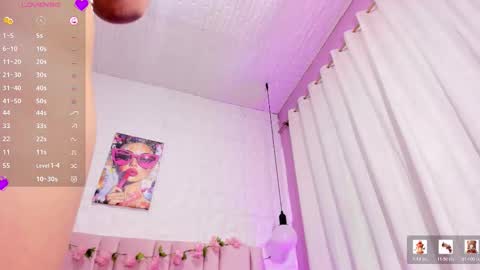 helenn online show from February 6, 5:01 am