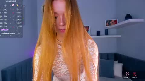 Snapshot of helenn_garciaa chatting on July 29, 12:09 am Tessa online show from July 29, 12:09 am