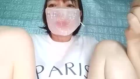 Snapshot of helenna_00 chatting on September 25, 10:46 pm helenna_00 online show from September 25, 10:46 pm