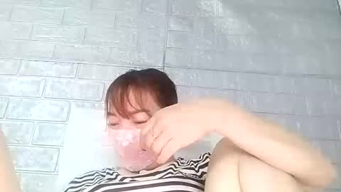 Snapshot of helenna_00 chatting on October 3, 11:35 pm helenna_00 online show from October 3, 11:35 pm