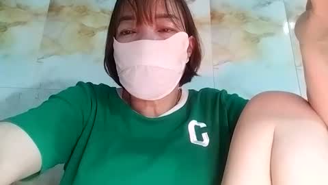 Snapshot of helenna_00 chatting on October 11, 11:03 pm helenna_00 online show from October 11, 11:03 pm