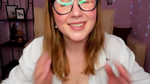 Helen online show from January 21, 7:47 am