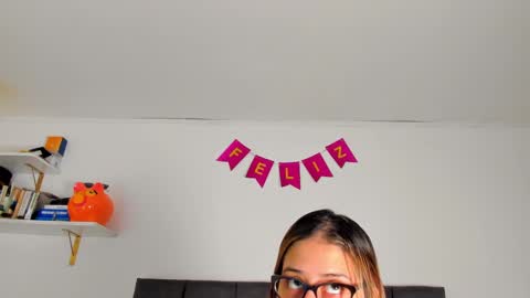 Snapshot of helenstanfordd chatting on March 1, 5:38 pm Helen or Hells online show from March 1, 5:38 pm