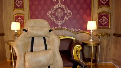 Snapshot of helenstanfordd chatting on September 24, 11:57 am Helen or Hells online show from September 24, 11:57 am