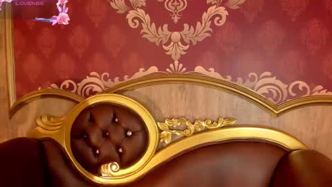 Snapshot of helenstanfordd chatting on November 1, 1:57 pm Helen or Hells online show from November 1, 1:57 pm